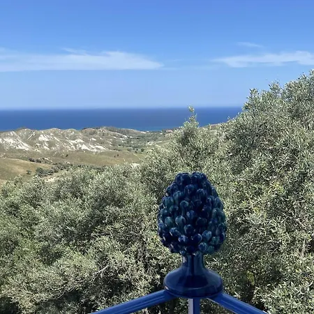 Acquaro With Pool Villa