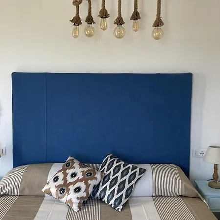 Acquaro With Pool * סנטה קתרינה דלו איאוניו