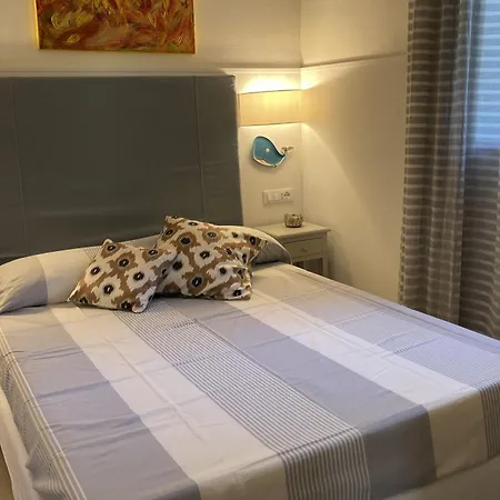 Acquaro With Pool וילה סנטה קתרינה דלו איאוניו