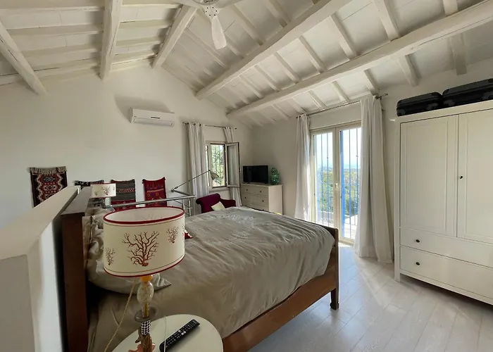 Acquaro With Pool サンタ・カテリーナ・デッロ・イオーニオ