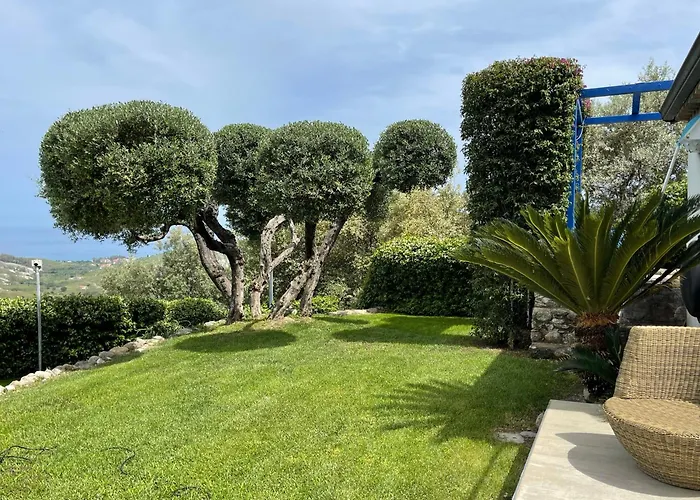 ヴィラ Acquaro With Pool *