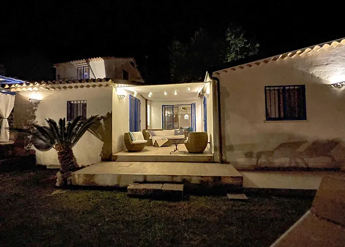 Acquaro With Pool サンタ・カテリーナ・デッロ・イオーニオ